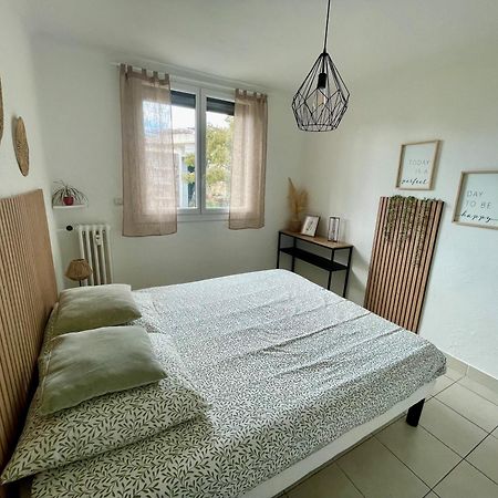 Appartement Cosy, Calme, Centre Ville Сен-Рафаель Екстер'єр фото