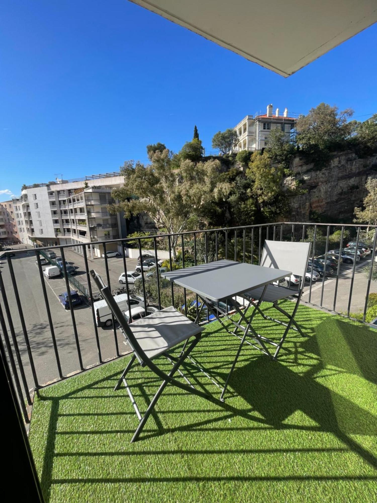 Appartement Cosy, Calme, Centre Ville Сен-Рафаель Екстер'єр фото